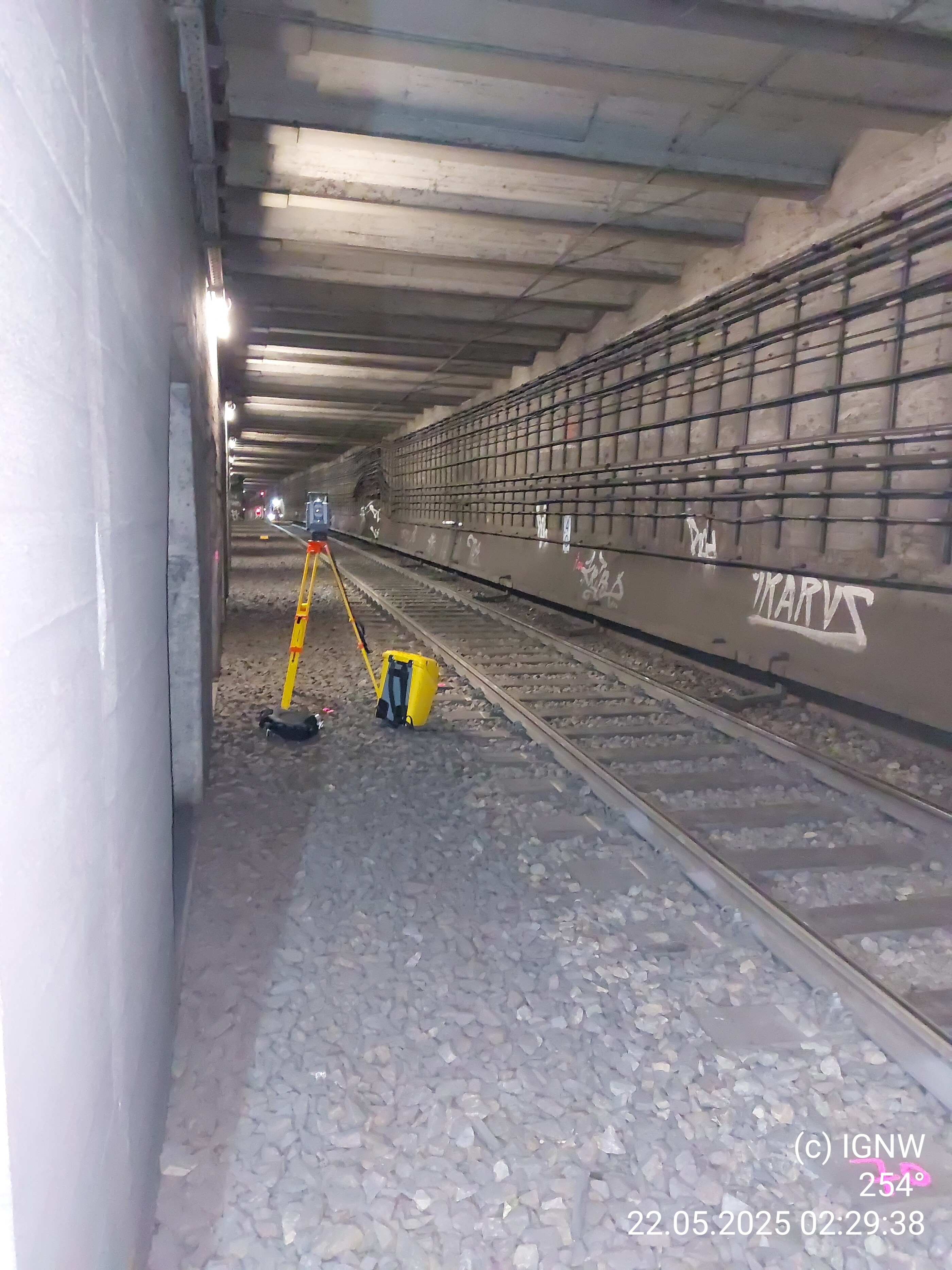 IMG 20250522 022938 Ost 251643