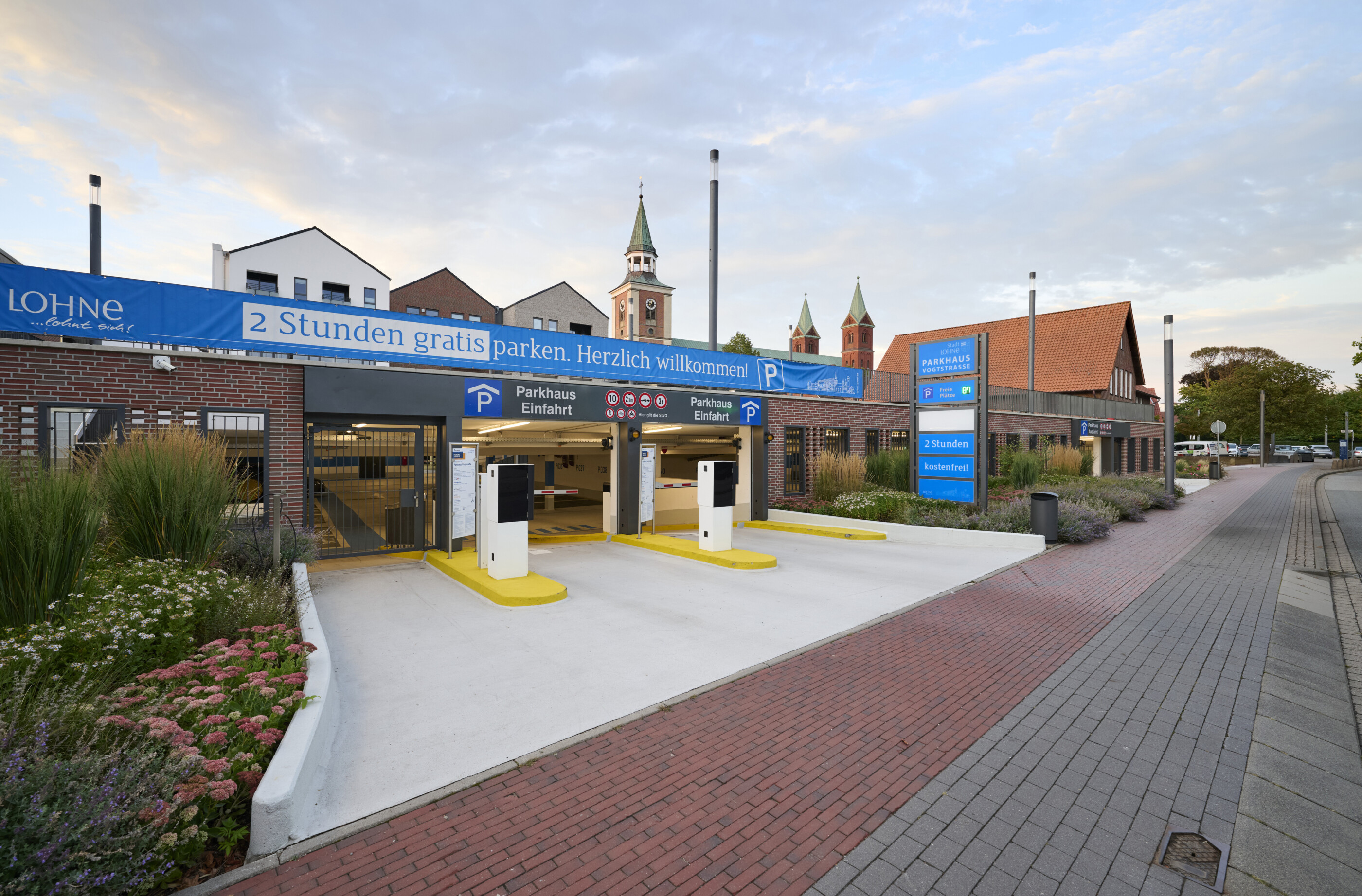Einfahrt Parkhaus Lohne